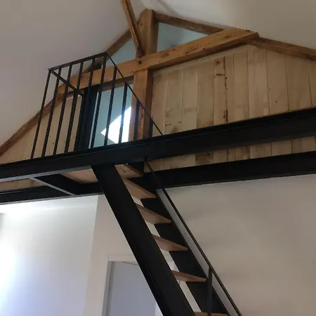La Grange Du Meandre Avec Espace Massages Ferienhaus *